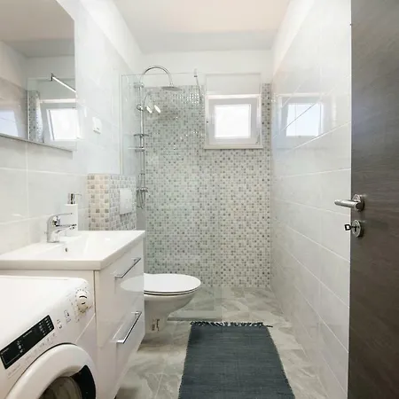 Stella By 22estates لابين
