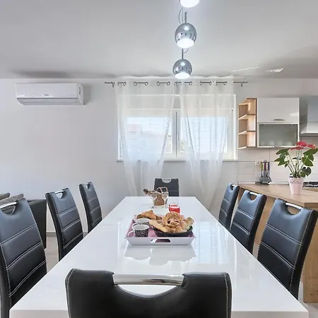 Stella By 22estates *